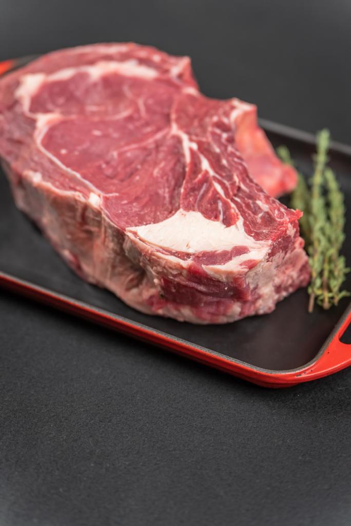 Ribeye - FLANDERS BEEF RIBEYE